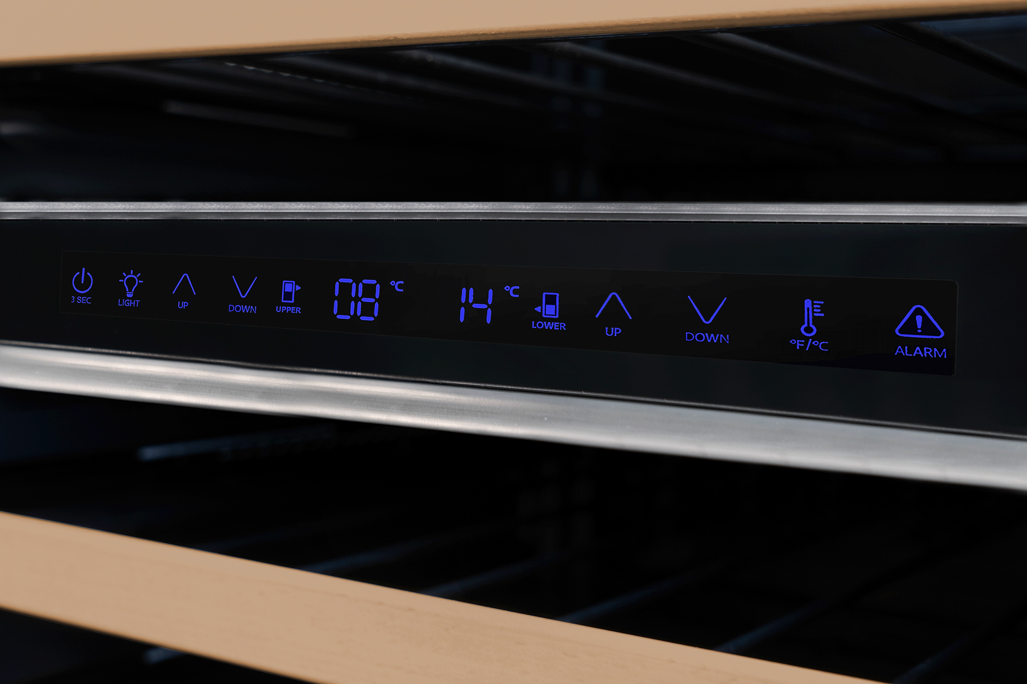 VIVAX HOME vinski frižider CW-144D46 GB